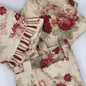 Waverly Garden room Norfolk Vintage Rose 2 tab top curtain panels & table cover